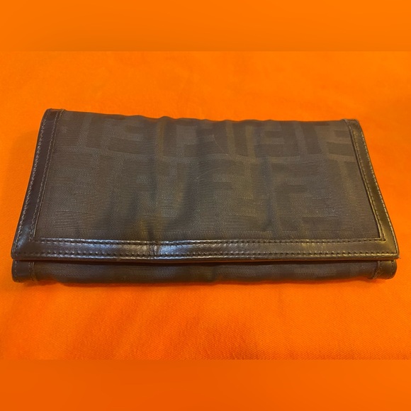Black Fendi Zucca Wallet - Picture 1 of 8